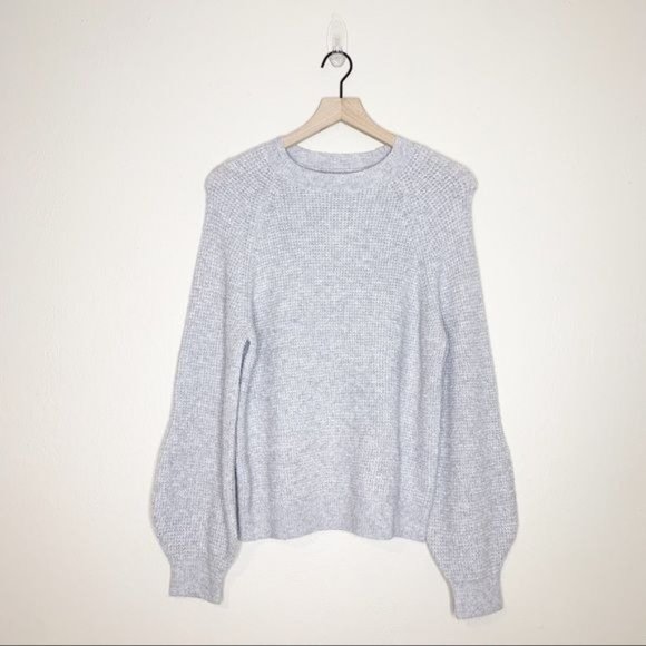 NWT BP. Heather Grey Long Blouson Sleeve Knit Crewneck Sweater Small - Picture 2 of 11